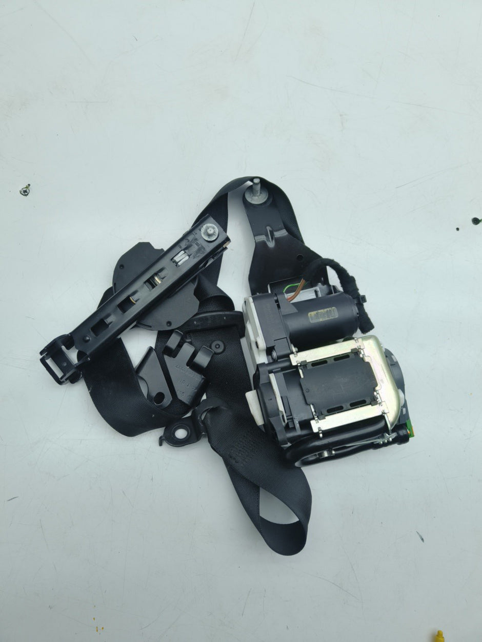 MERCEDES E CLASS W212  SEAT BELT FRONT LEFT PASSENGER SIDE A2128600786 FMS23 NSF
