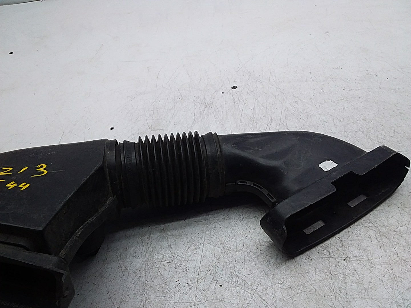 MERCEDES BENZ E-CLASS W213 AIR INTAKE TUBE A6540040097 FMI44