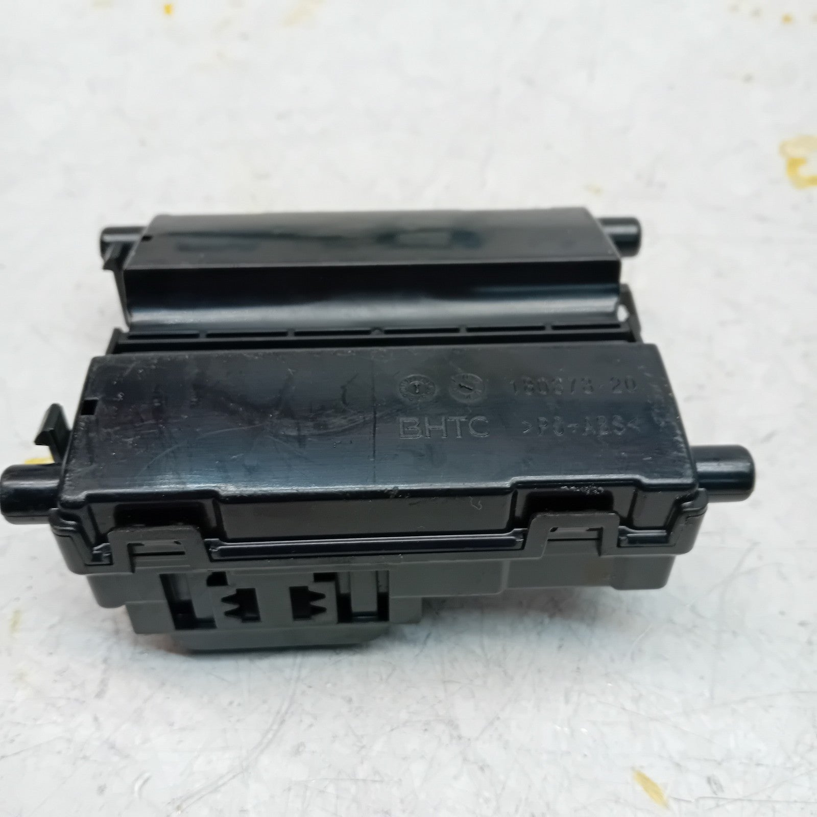 MERCEDES E CLASS 2016 W213 AIR CONDITIONING CONTROL MODULE A2139000407 FM00846
