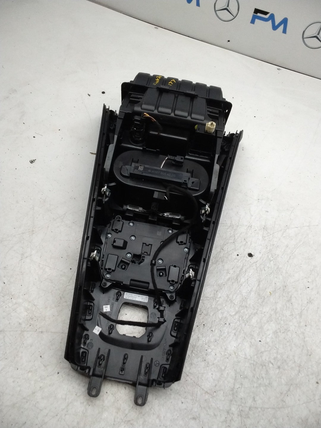  MERCEDES A-CLASS W177 CENTRE  CONSOLE   A1776805701 FMK30