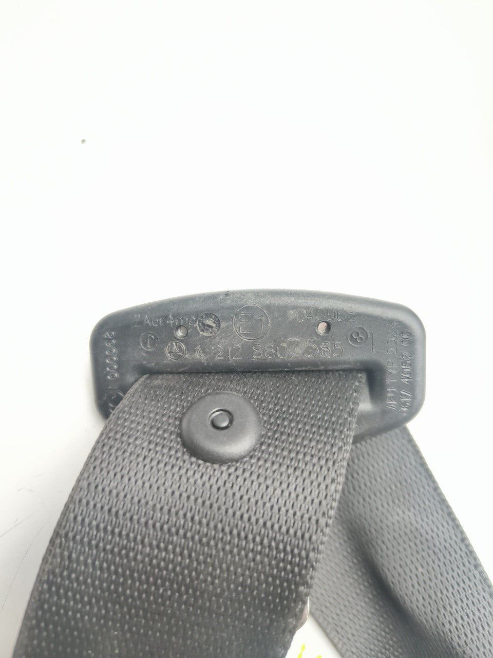 MERCEDES E CLASS W212  SEAT BELT FRONT LEFT PASSENGER SIDE A2128607585 FMS22 NSF
