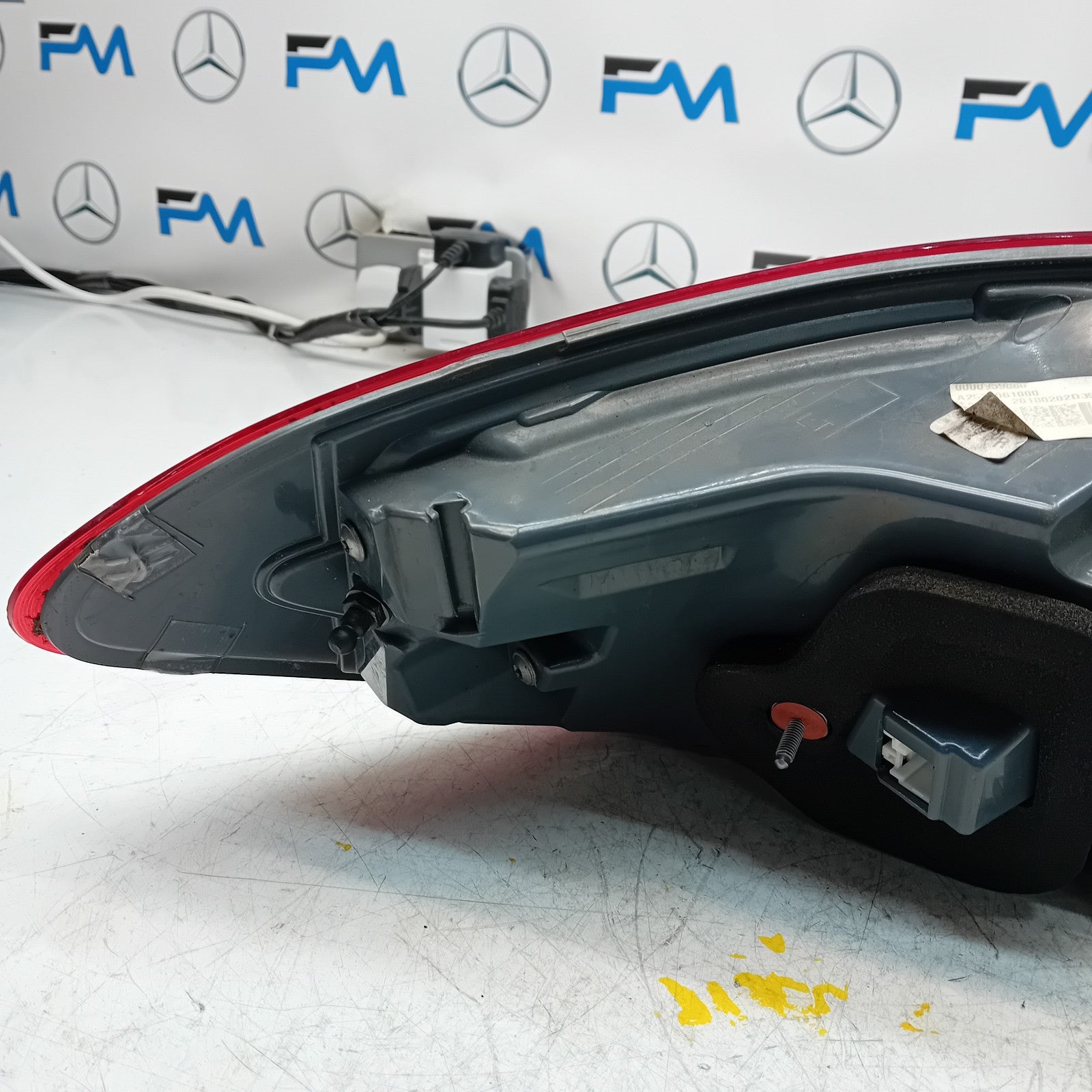 MERCEDES GLC W253 DRIVER SIDE OS REAR TAIL LIGHT A2539061000 2016 FMT162