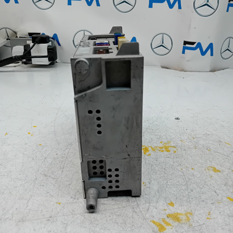 MERCEDES BENZ E-CLASS W213 2018 RADIO CD STEREO HEAD UNIT A2139005219 FM00809