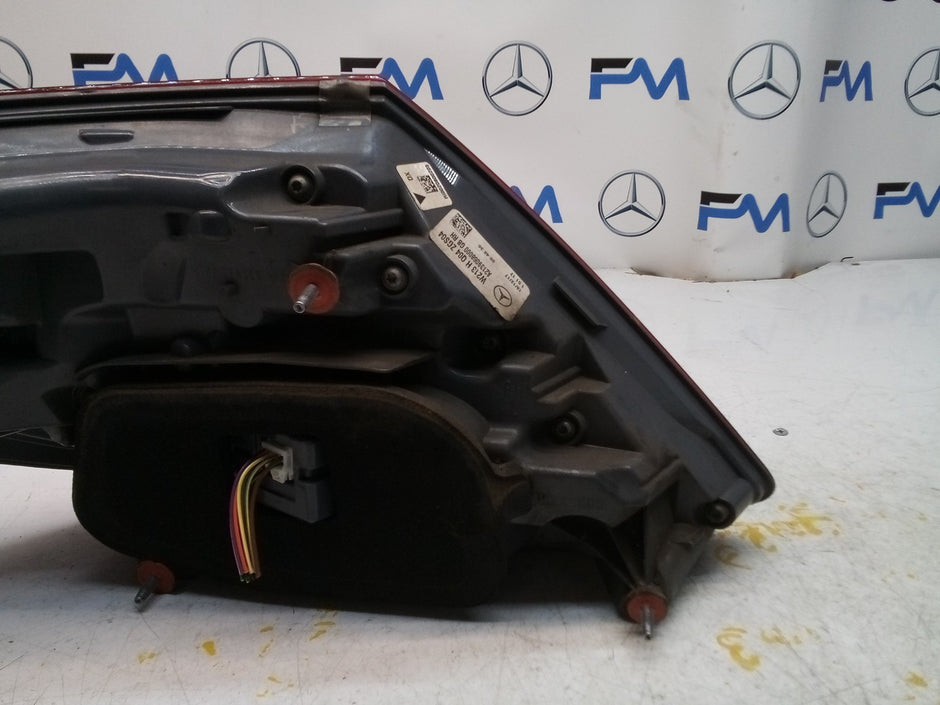 MERCEDES E-CLASS W213 DRIVER OS REAR TAIL LIGHT 2017 A2139068000 FMT205