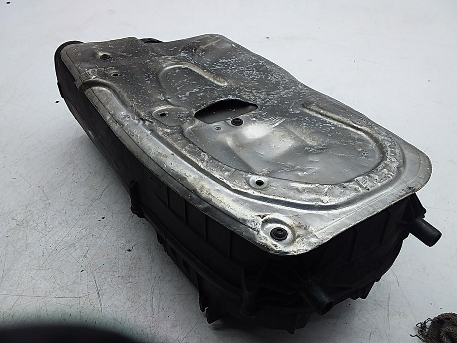 MERCEDES BENZ E-CLASS W207 2010 AIR FILTER CLEANER BOX 2.1 D A6510901101 FMA25