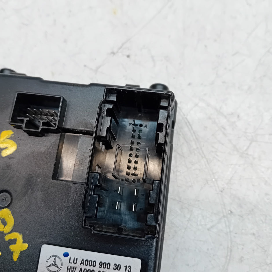 MERCEDES C CLASS 2017 W205 AIR CONDITIONING CONTROL MODULE A0009003013 FM00847