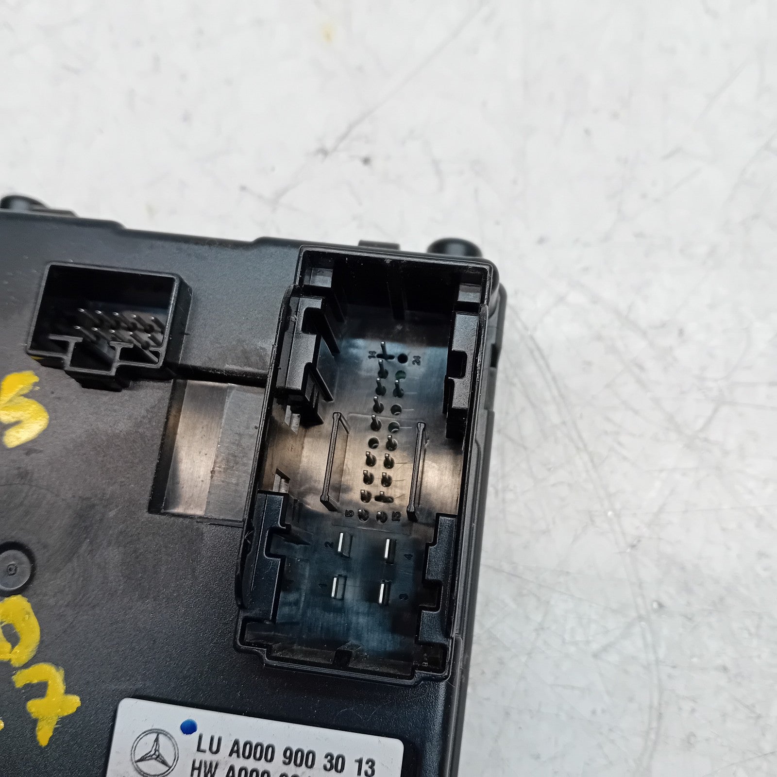 MERCEDES C CLASS 2017 W205 AIR CONDITIONING CONTROL MODULE A0009003013 FM00847