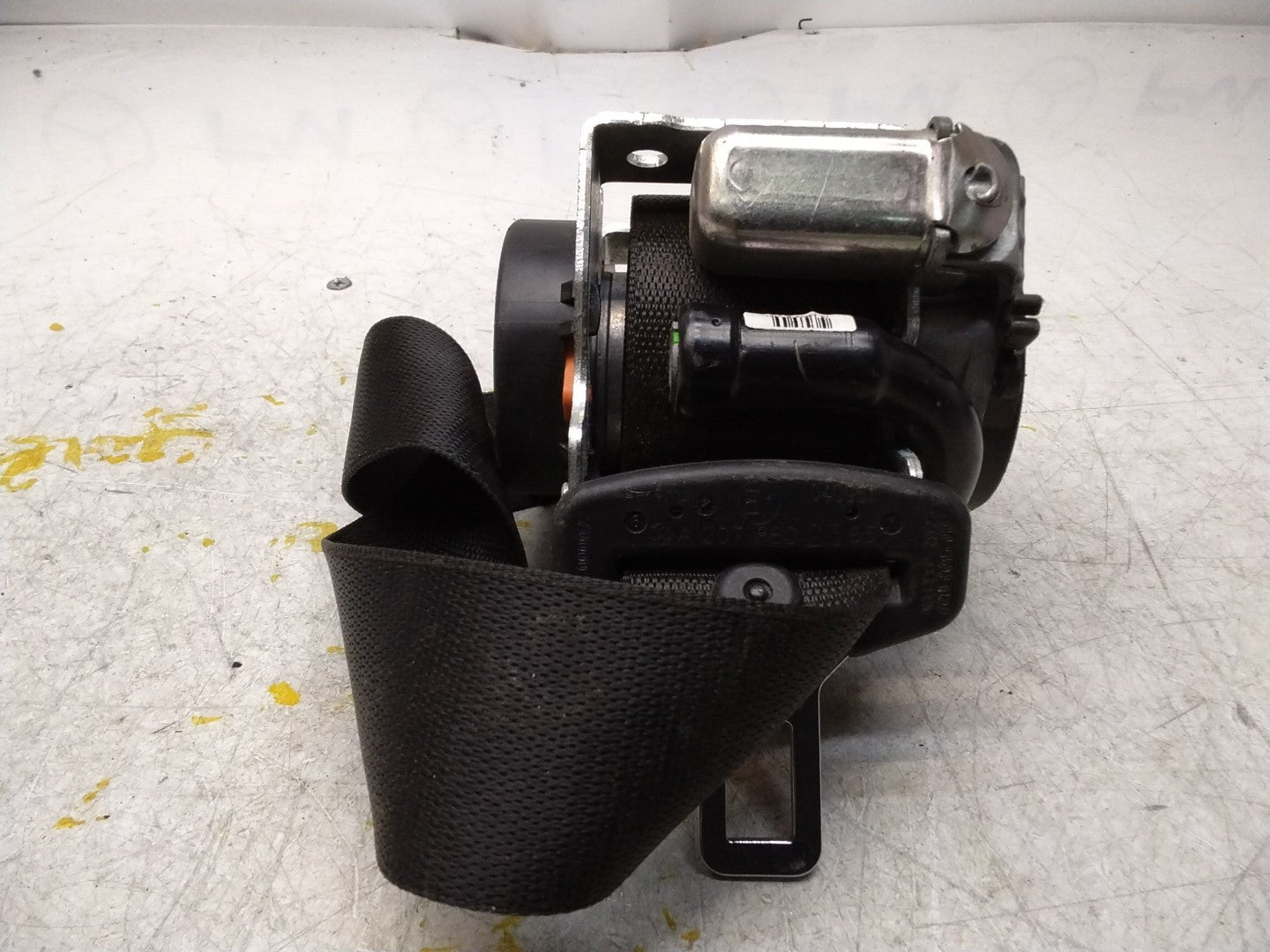 MERCEDES E CLASS SEAT BELT REAR RIGHT AND LEFT A2078602385 C207 FMS449 NSR OSR
