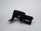 MERCEDES BENZ M-CLASS W166  FUSE RELAY BOX  A1669067701  FMF131