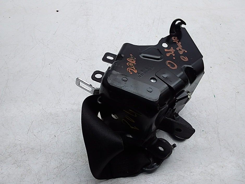 MERCEDES C-CLASS W204 SEAT BELT REAR RIGHT DRIVER SIDE A2048600885FMS238 OSR