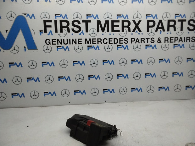 MERCEDES BENZ  B-CLASS  W246 FUSE RELAY JUNCTION BOX LID A2465400182  FMF156