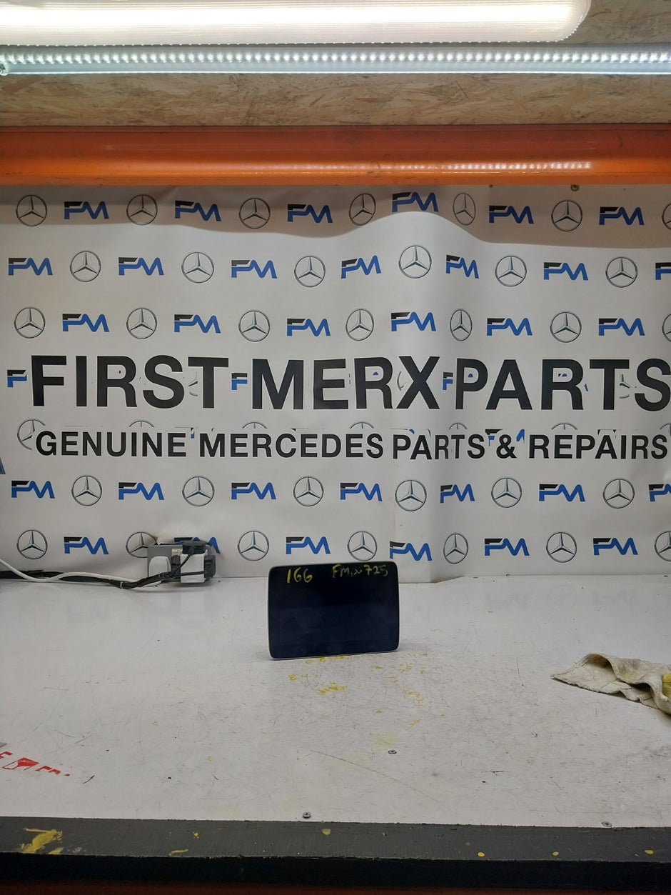 MERCEDES ML/M-CLASS W166 DISPLAY SCREEN A1669008222 2015 FM00725