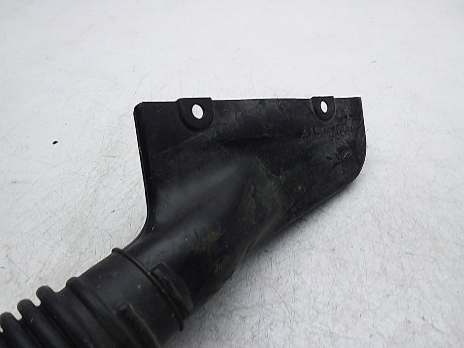MITSUBISHI OUTLANDER AIR INTAKE TUBE  FMI61 1505A661