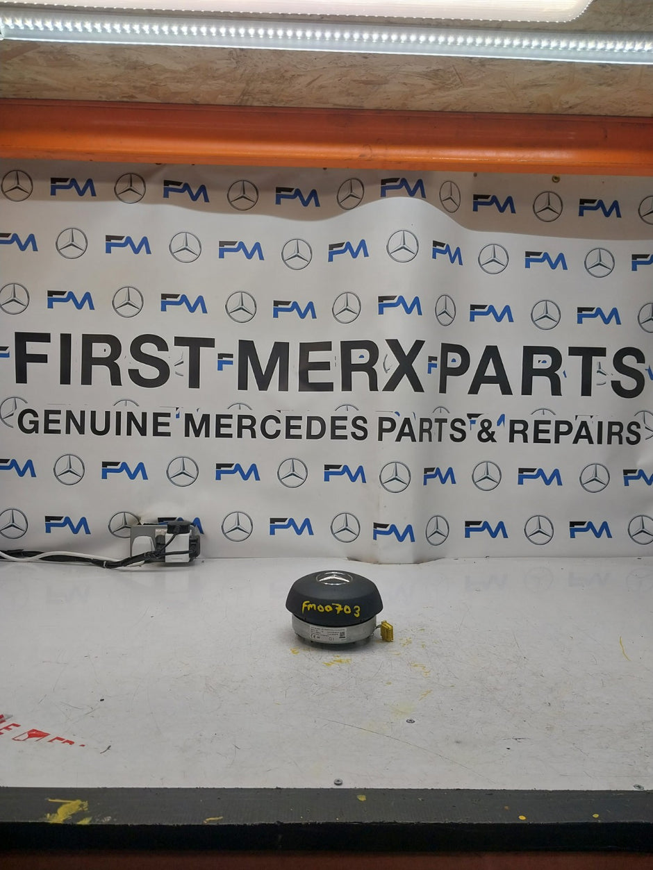 MERCEDES E-CLASS W213 STEERING WHEEL AIRBAG 310444799162-AF FM00703