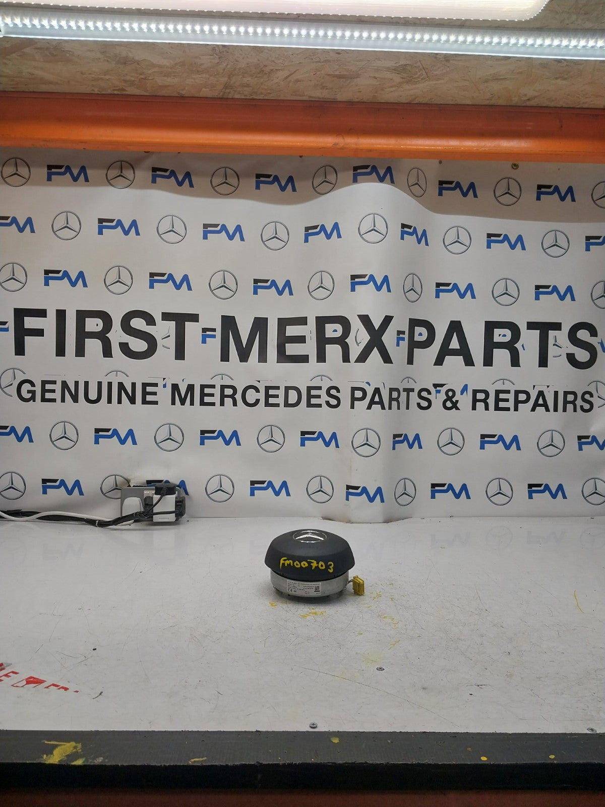 MERCEDES E-CLASS W213 STEERING WHEEL AIRBAG 310444799162-AF FM00703