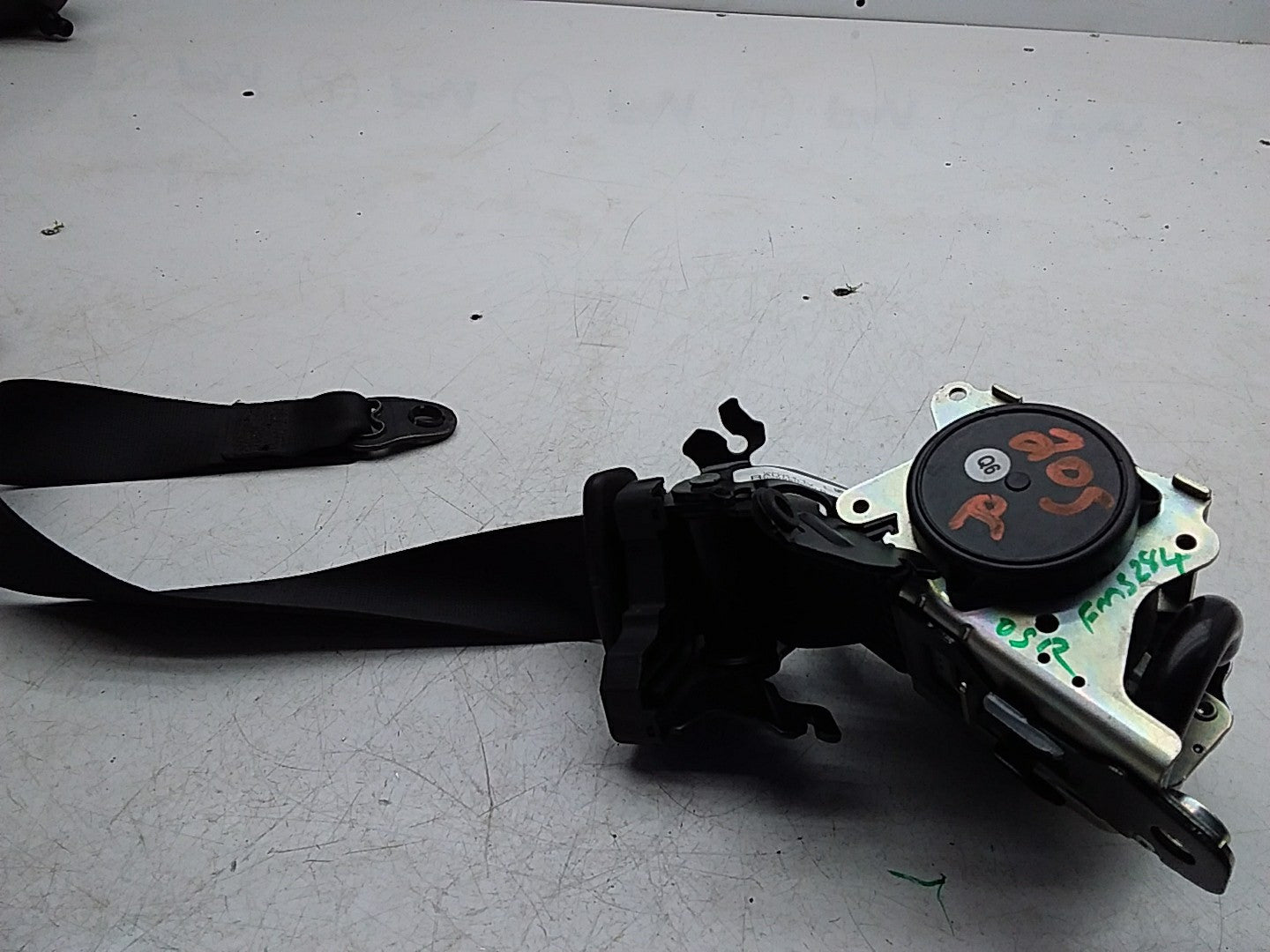 MERCEDES C-CLASS W205 SEAT BELT REAR RIGHT DRIVER SIDE A2058605285 FMS284 OSR