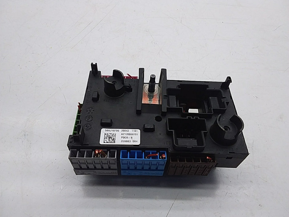 MERCEDES BENZ E-CLASS W213 FUSE BOX RELAY A2139068701 FMF62