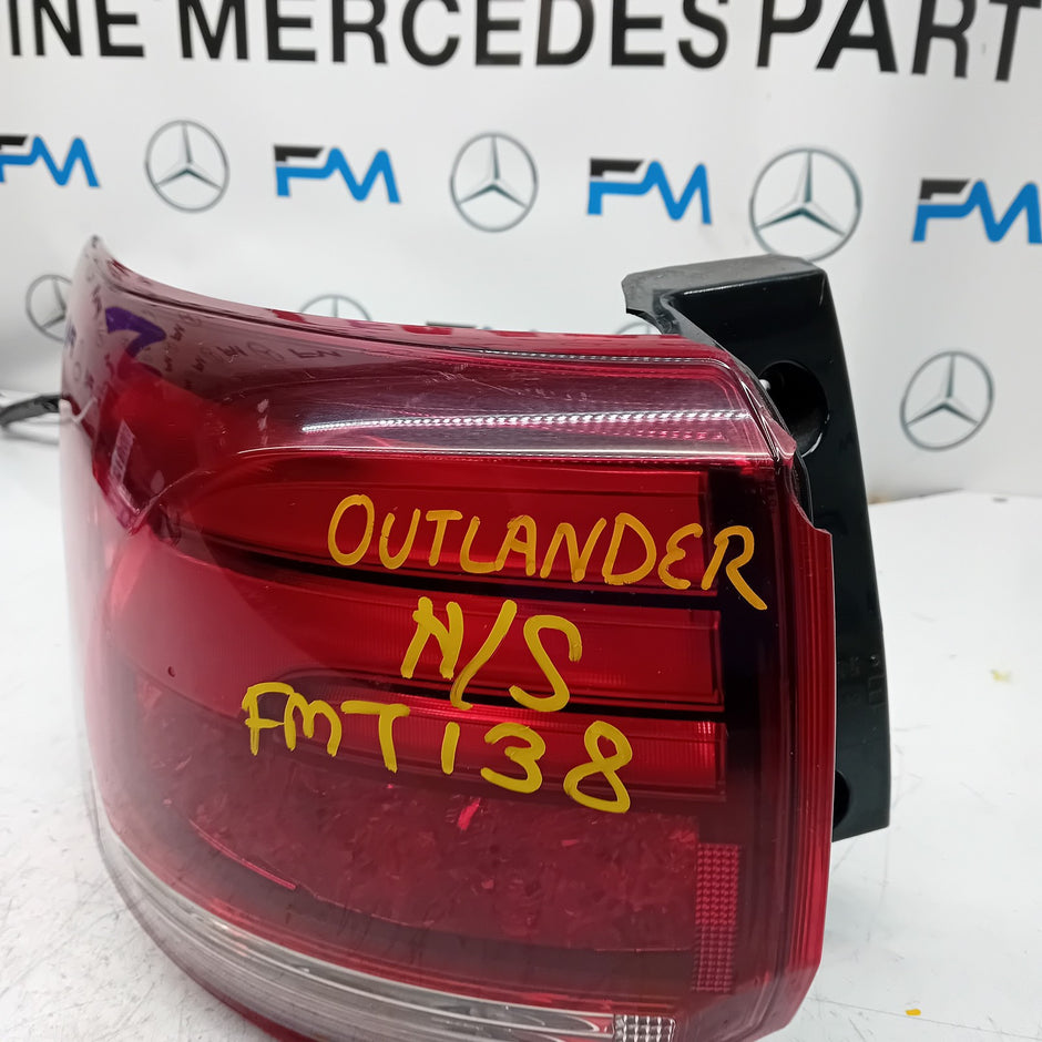 MITSUBISHI OUTLANDER MK3 2015-19 PASSENGER SIDE NS OUTER REAR TAIL LIGHT FMT138