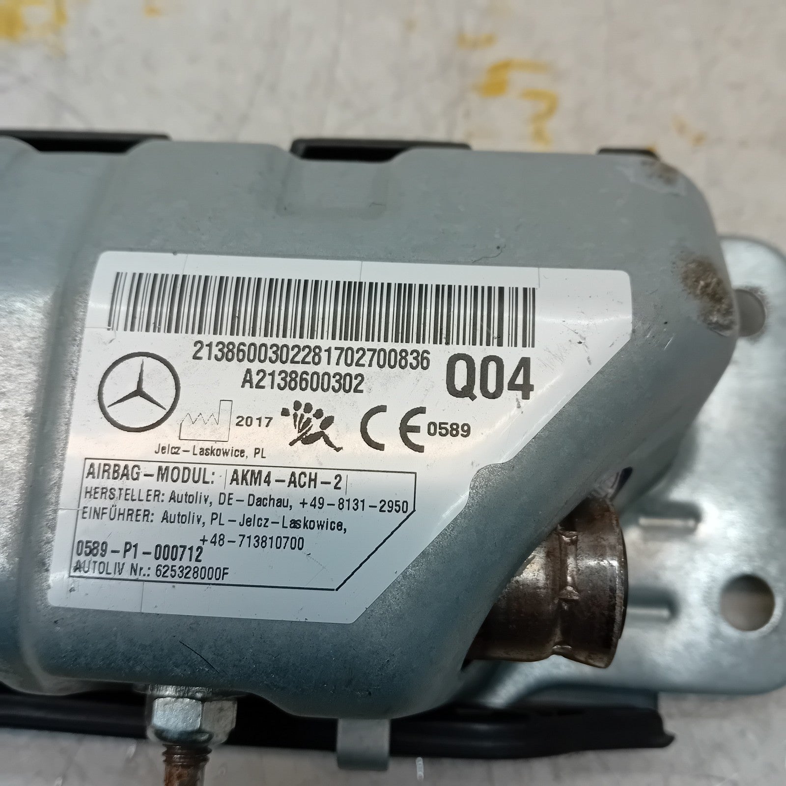 MERCEDES BENZ E-CLASS W213 DRIVER SIDE KNEE O/S/F AIRBAG A2138600302 FM00902
