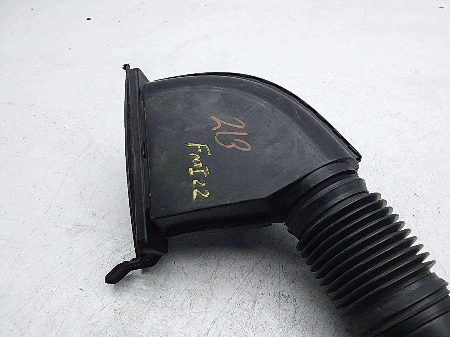 MERCEDES BENZ E-CLASS W213 AIR INTAKE TUBE A640940097 FMI22