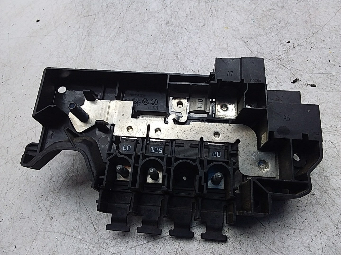 MERCEDES BENZ  A-CLASS  W177 FUSE RELAY JUNCTION BOX  A1775404707 FMF153