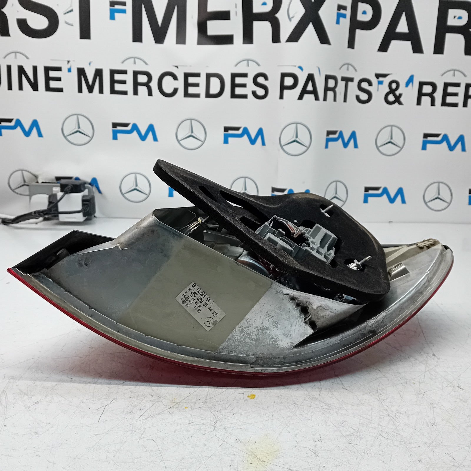 MERCEDES CLC W203 2009 PASSENGER SIDE NS REAR TAIL LIGHT A2038205164 FMT160