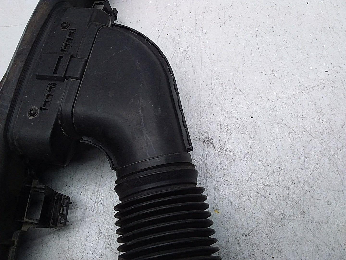 MERCEDES-BENZ E-CLASS A213 AIR INTAKE TUBE A6540940097 FMI06
