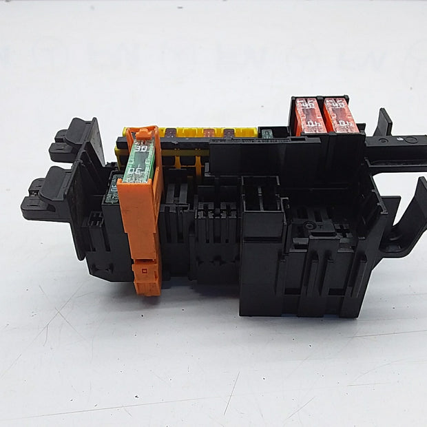 MERCEDES C CLASS FUSE RELAY BOX A2059067200 W205 2014 - 2021 FMF25
