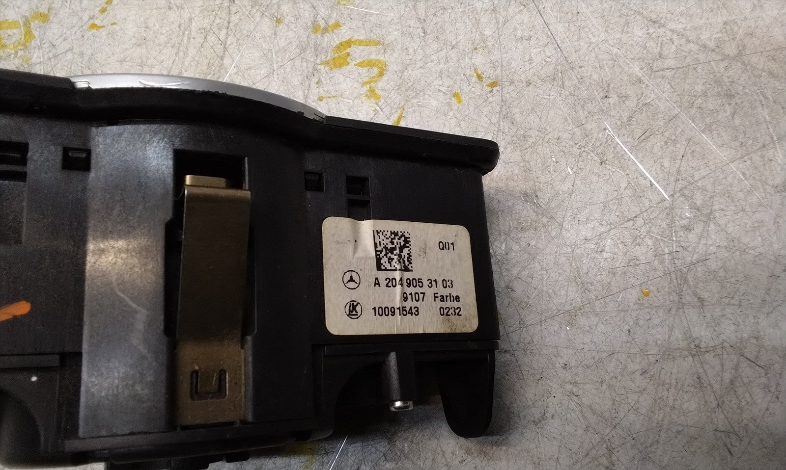 MERCEDES C-CLASS W204 HEADLIGHT CONTROL SWITCH 2014 A2049053103 FM001025