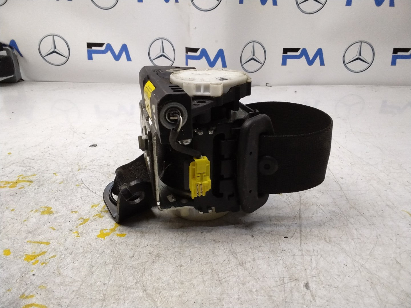 MERCEDES CLS CLASS SEAT BELT REAR RIGHT COUPE  A2188600285 FMS378 OSR