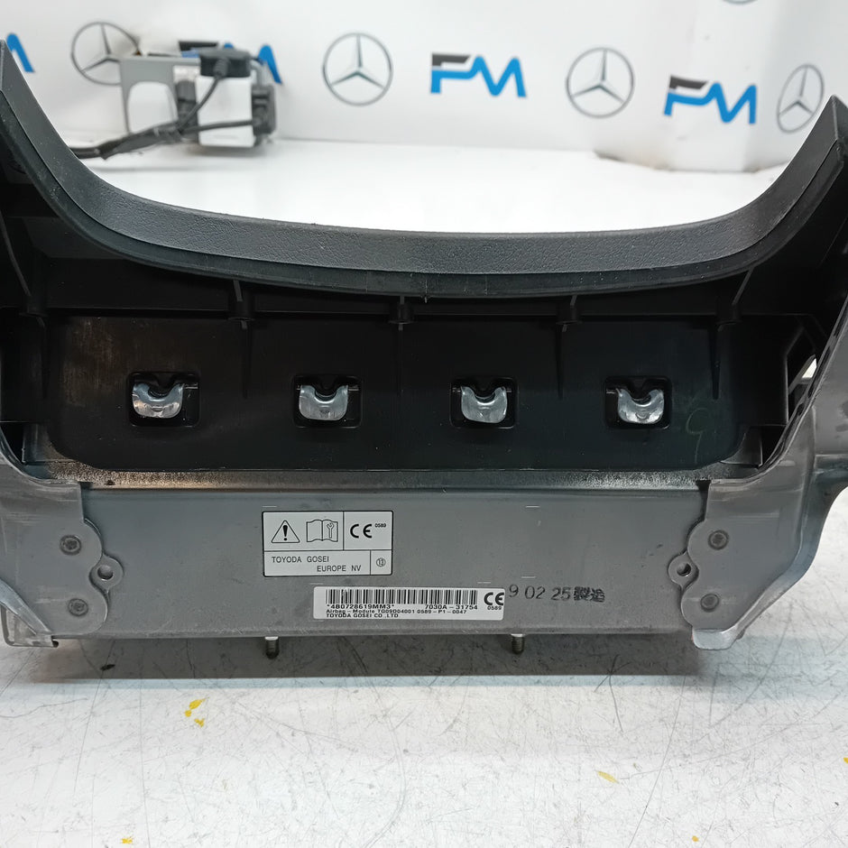 MITSUBISHI OUTLANDER MK3 KNEE AIR SRS BAG RIGHT DRIVER SIDE 7030A-31754 FM00990