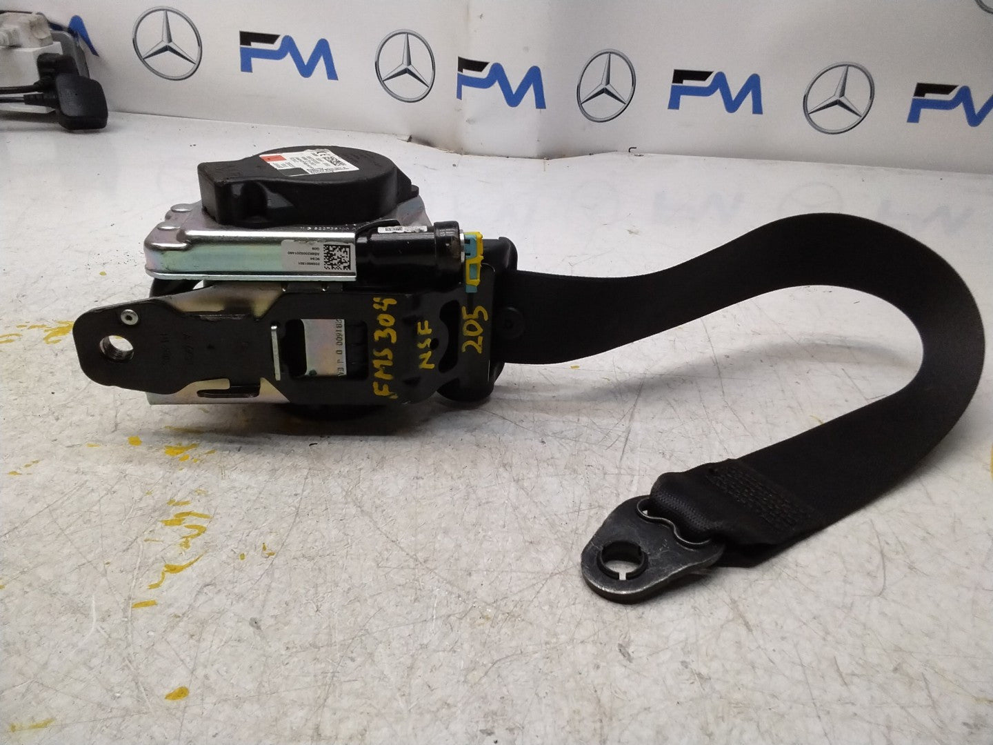 MERCEDES-BENZ C COUPE C205 W205  FRONT LEFT SEATBELT A2058601501 FMS304 NSF 