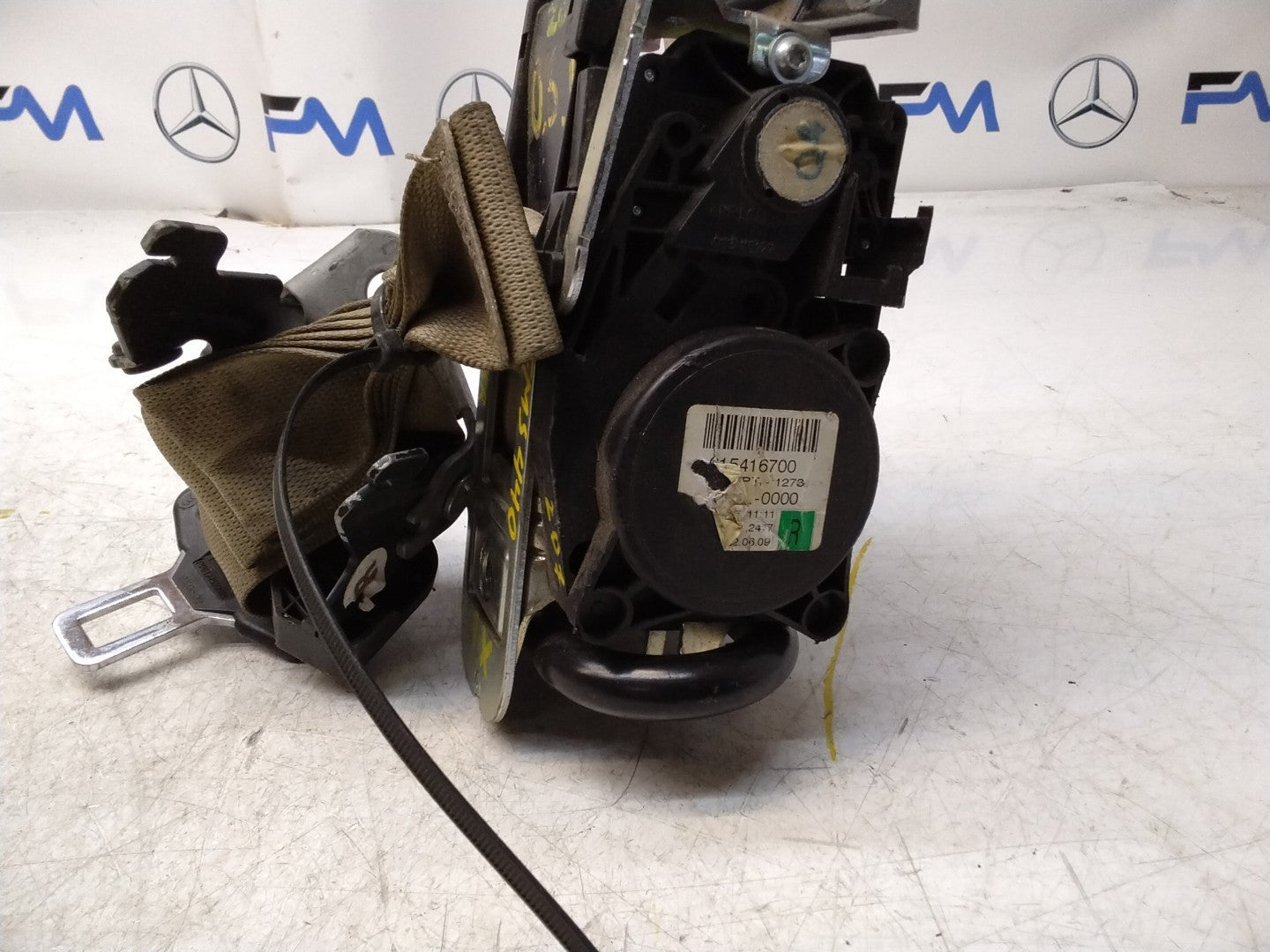 MERCEDES BENZ E-CLASS COUPE FRONT DRIVER SIDE RHD A2078603685 FMS440 OSR