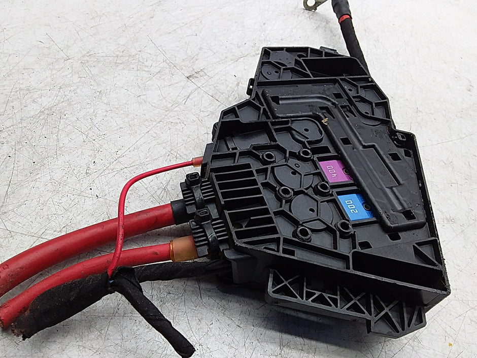 Mercedes A-CLASS  W177 Fuse Relay Junction Box A1775406032 FMF146