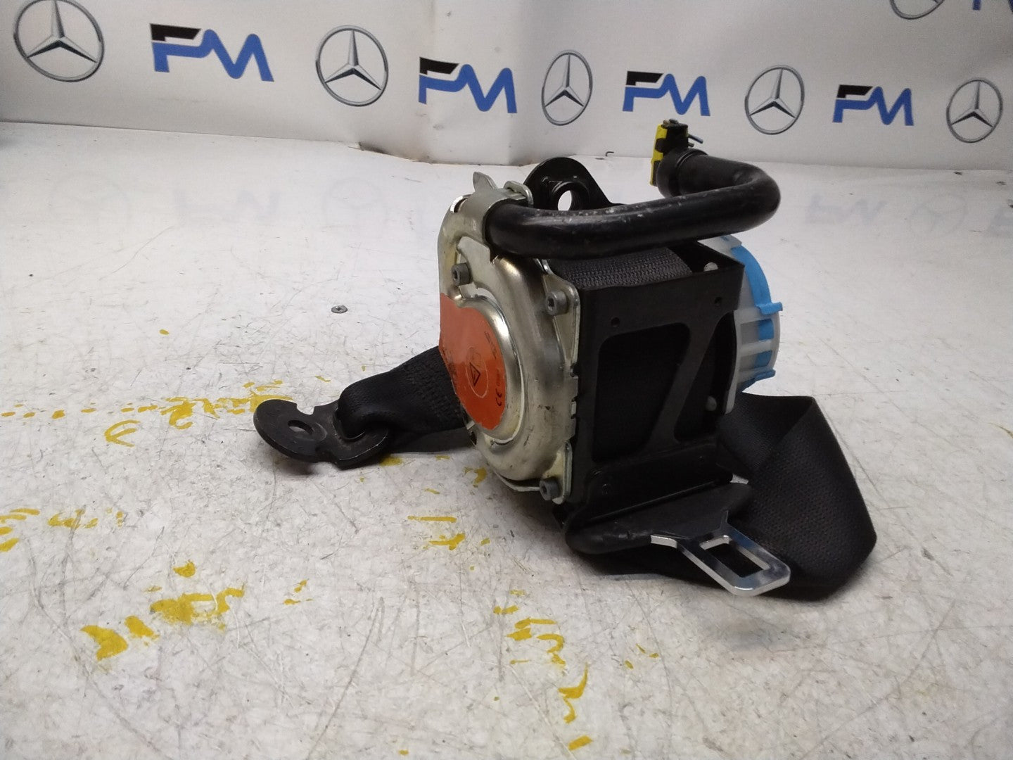MERCEDES A CLASS W176 REAR L / R SIDE SEAT BELT A1768602385 FMS168 NSR OSR