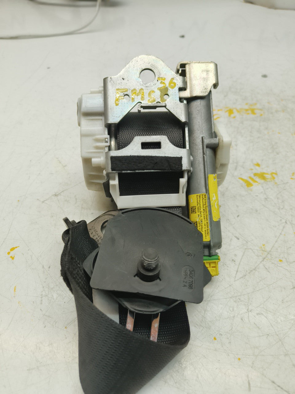 MERCEDES E300 W212 ESTATE DRIVER RIGHT SIDE REAR SEAT BELT A2128606085 FMS36 OSR