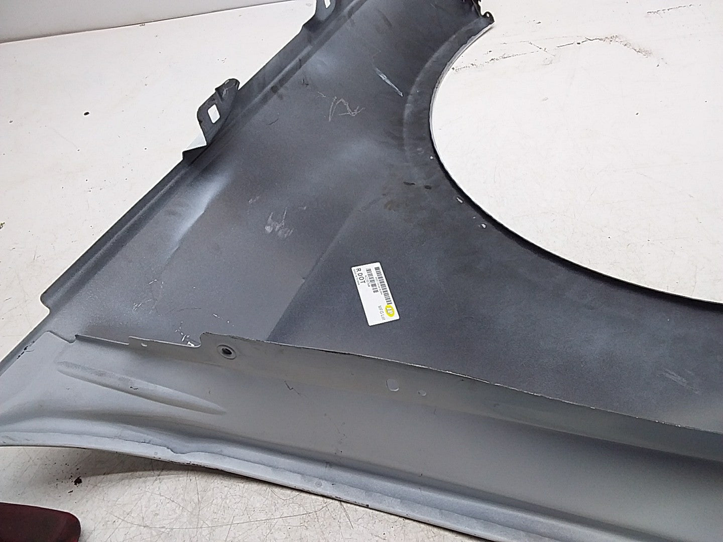 MERCEDES  E-CLASS W212 NS LEFT PASSENGER SIDE WINGS FMW30