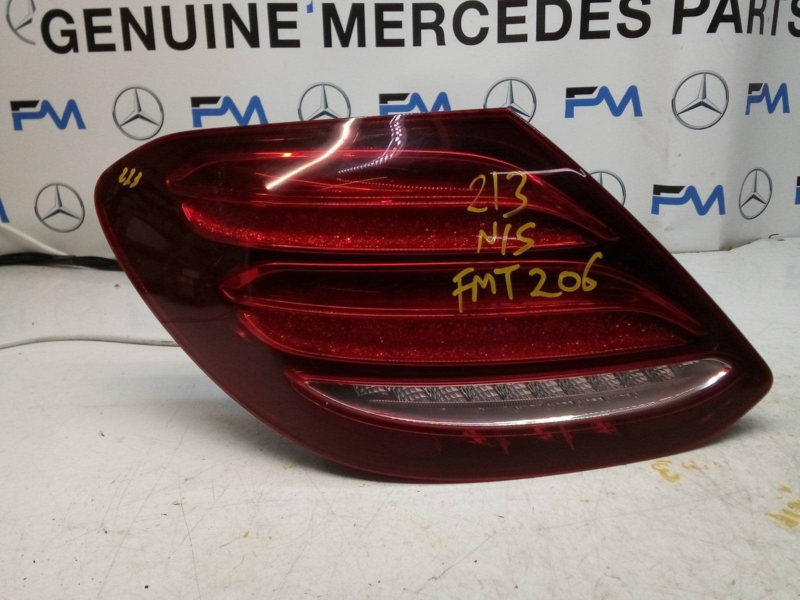 MERCEDES E-CLASS W213 PASSENGER NS REAR TAIL LIGHT 2017 A2139067900 FMT206