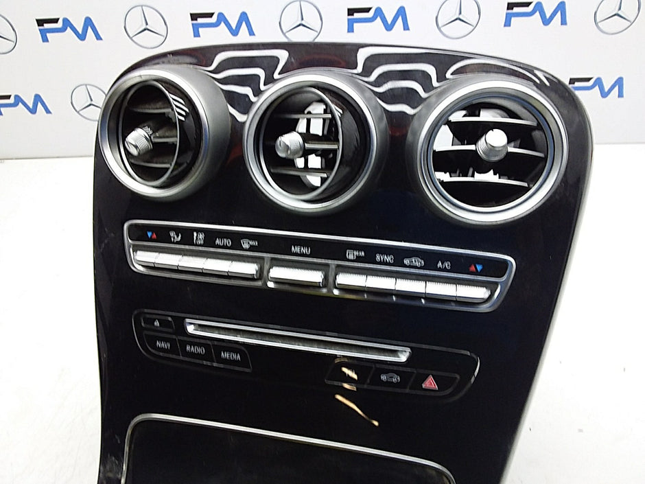 2014 ONWARDS MERCEDES C-CLASS W205 CENTRE  CONSOLE  A2056805107 FMK13 (DAMAGED)