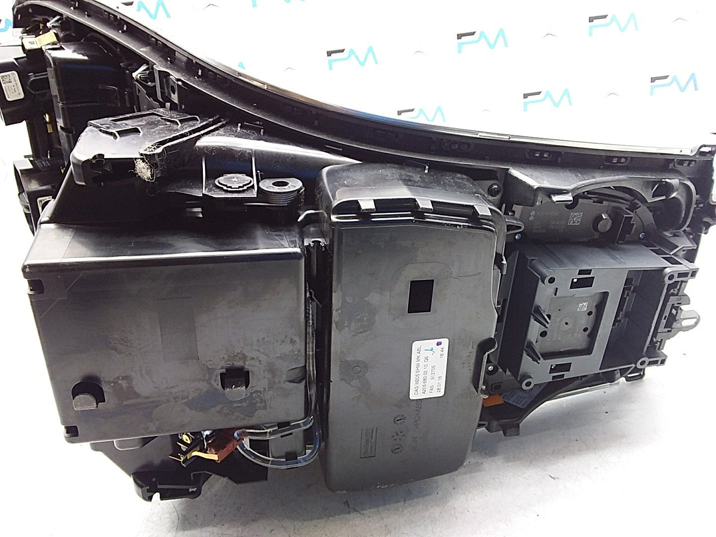 2014 ONWARDS MERCEDES C-CLASS W205 CENTRE  CONSOLE  A2056800210 FMK23