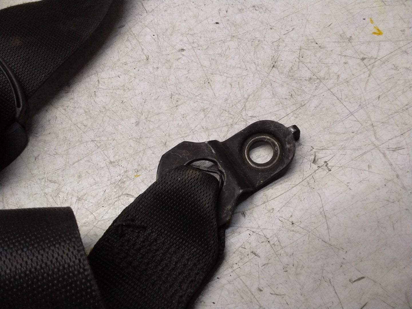 MERCEDES ML W164 W251 FRONT LEFT PASSENGER SIDE SEAT BELT A2518603185 FMS463 NSF