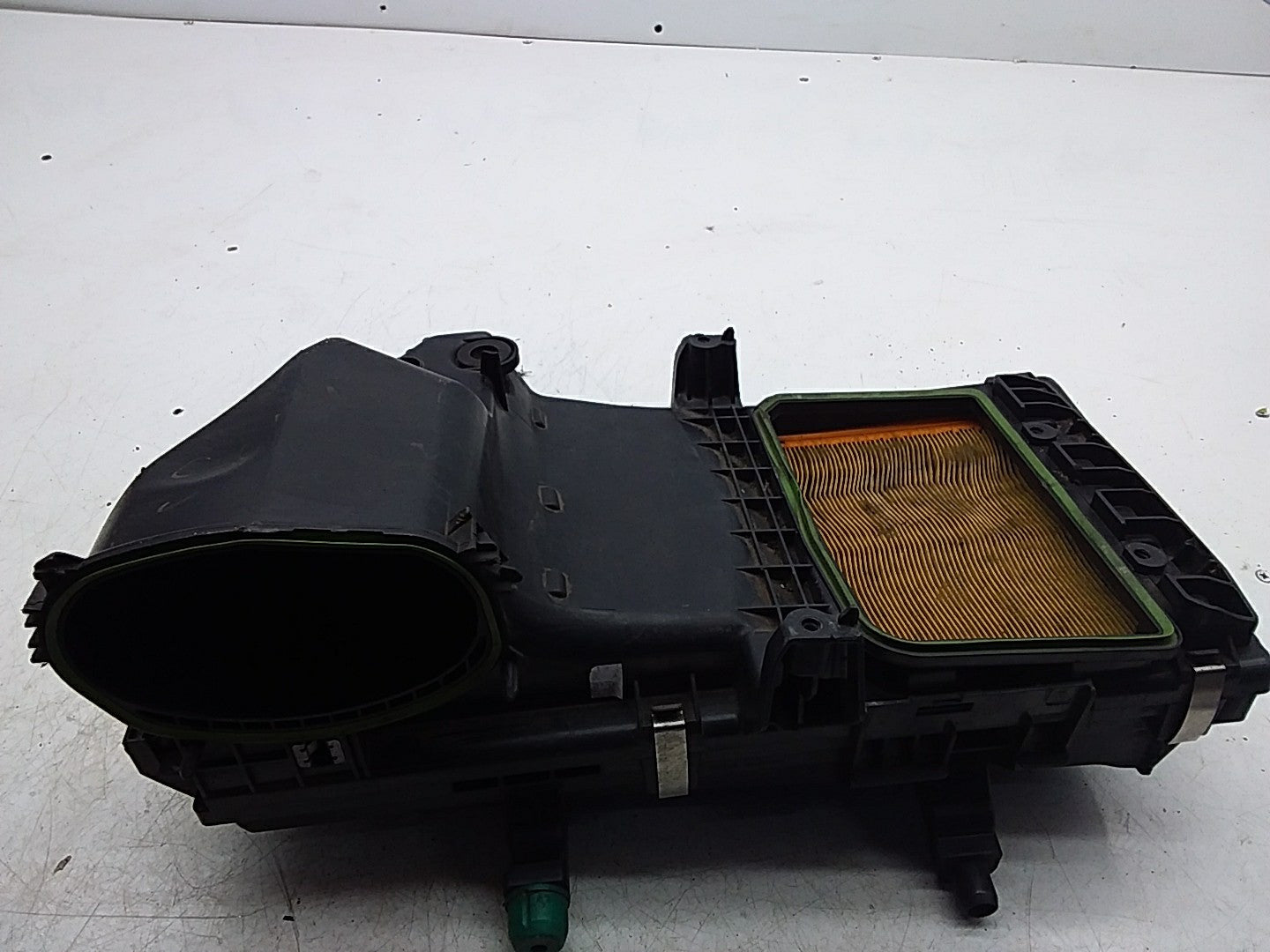 MERCEDES BENZ E-CLASS W213 AIR FILTER CLEANER BOX 2.0 P A6540900001 FMA43