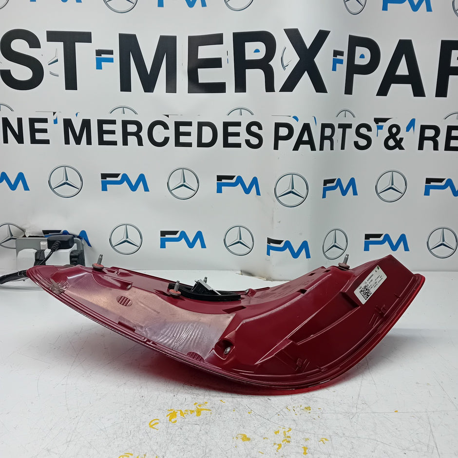 MERCEDES S-CLASS W222 DRIVER SIDE OS REAR TAIL LIGHT FMT183 2016 A2229065501