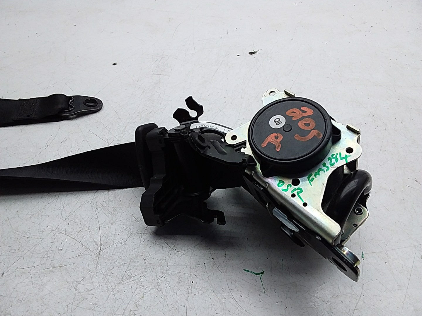 MERCEDES C-CLASS W205 SEAT BELT REAR RIGHT DRIVER SIDE A2058605285 FMS284 OSR