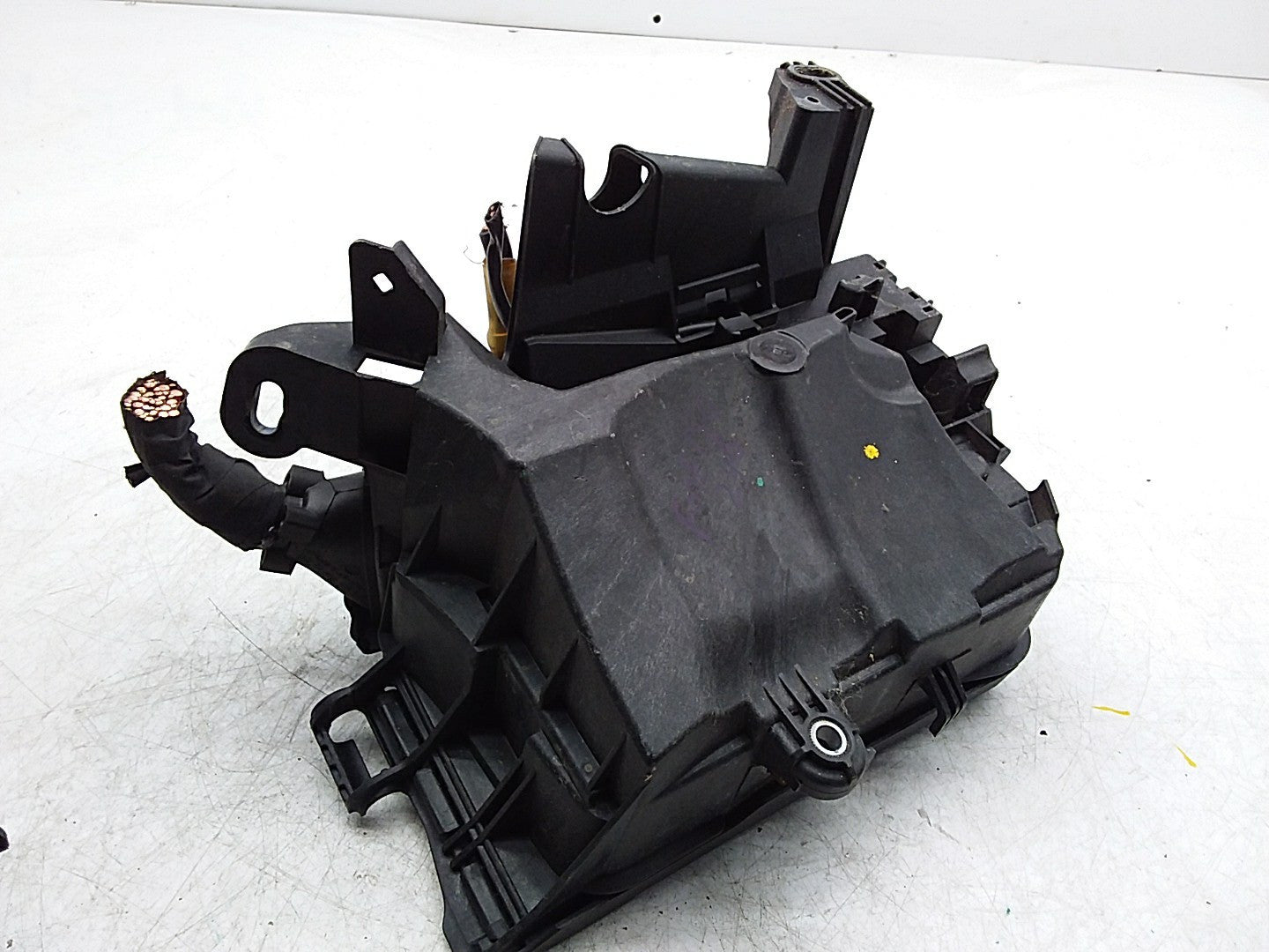 Mercedes B-CLASS  W246 Fuse Relay Junction Box  FMF150 A2469980601