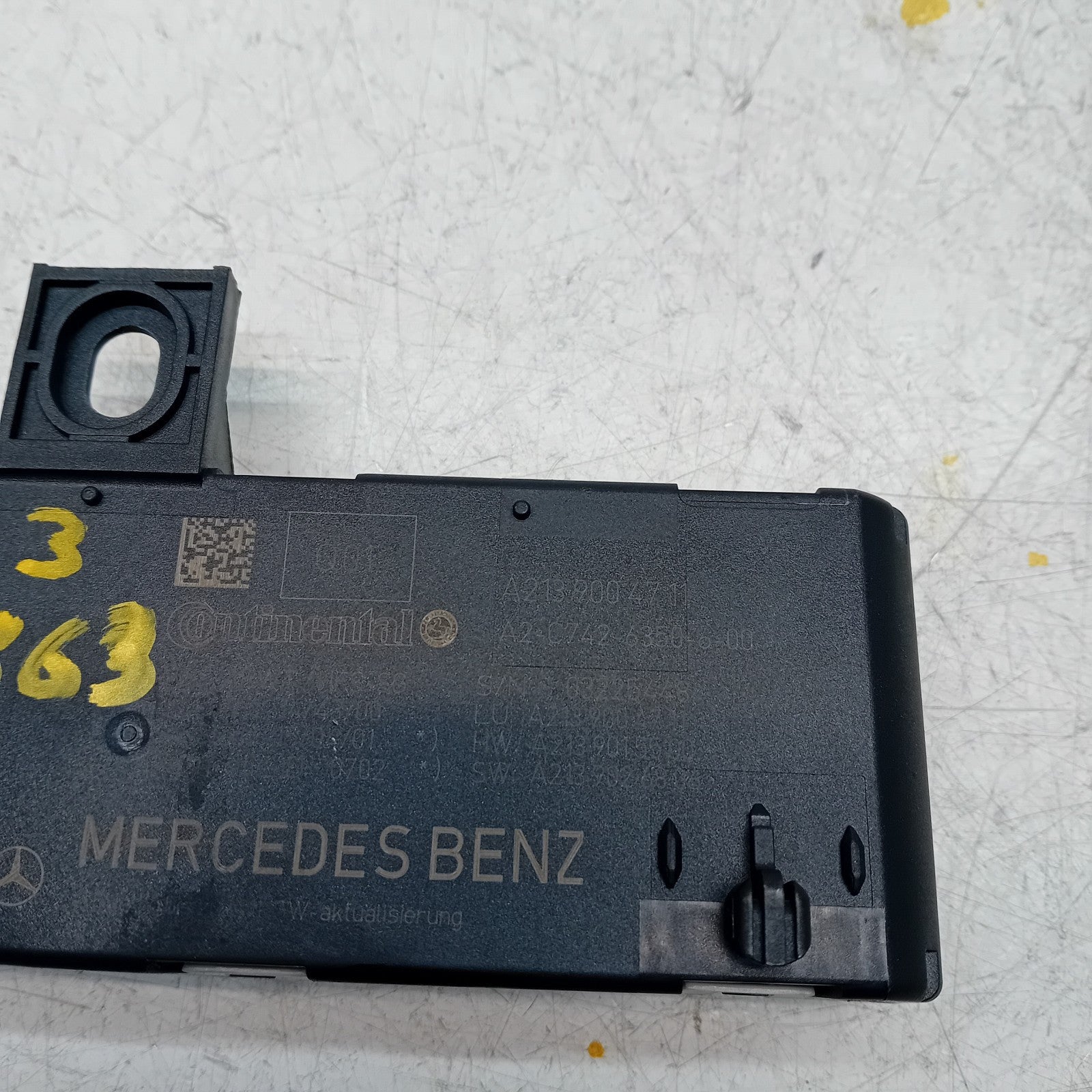MERCEDES E-CLASS TAILGATE CONTROL MODULE W213 A2139004711 FM00863