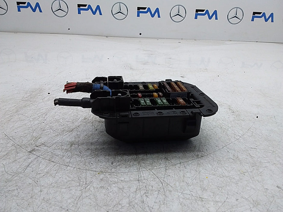 Mercedes S-CLASS  W222 Fuse Relay Junction Box  FMF149 A2225403150