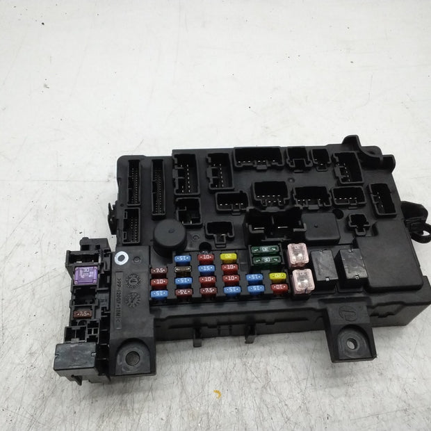 MITSUBISHI OUTLANDER FUSE RELAY  BOX  8637A869  FMF166