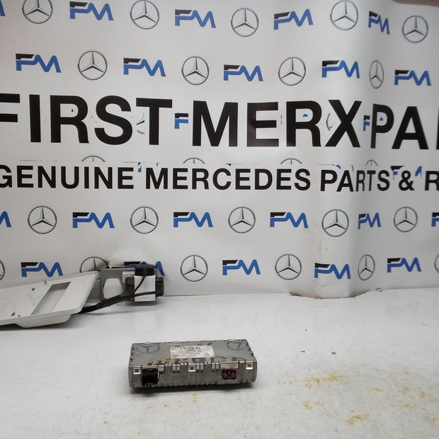 MERCEDES BENZ M-CLASS W166 2013 DIGITAL RADIO CONTROL UNIT A1669003407 FM00803
