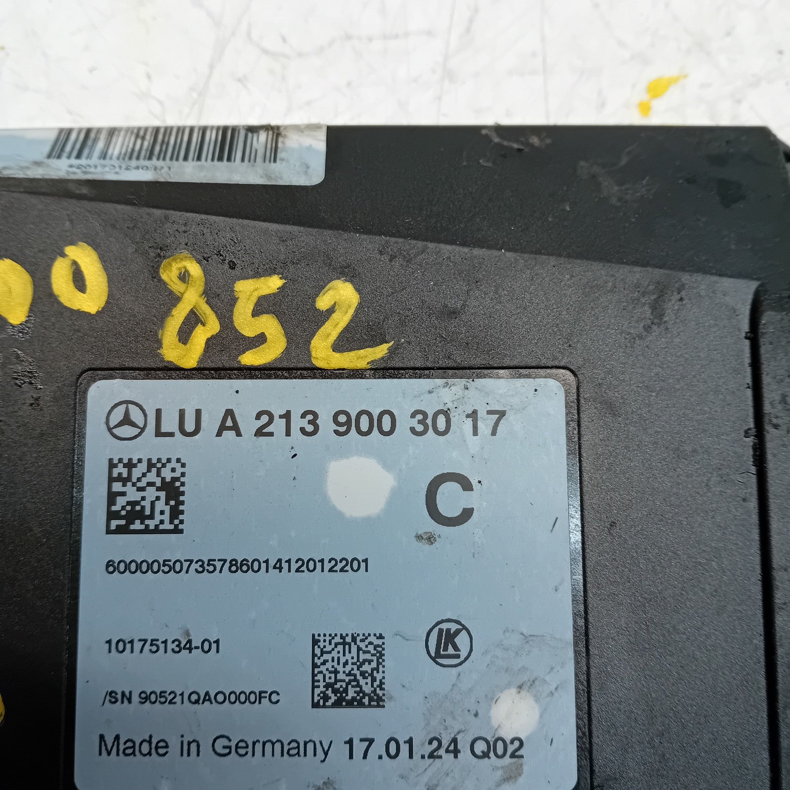 MERCEDES E CLASS IGNITION CONTROL MODULE ECU A2139003017 W213 FM00852